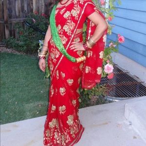 Red & Gold sari (no blouse)